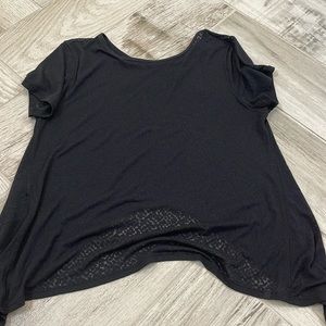 Lululemon top